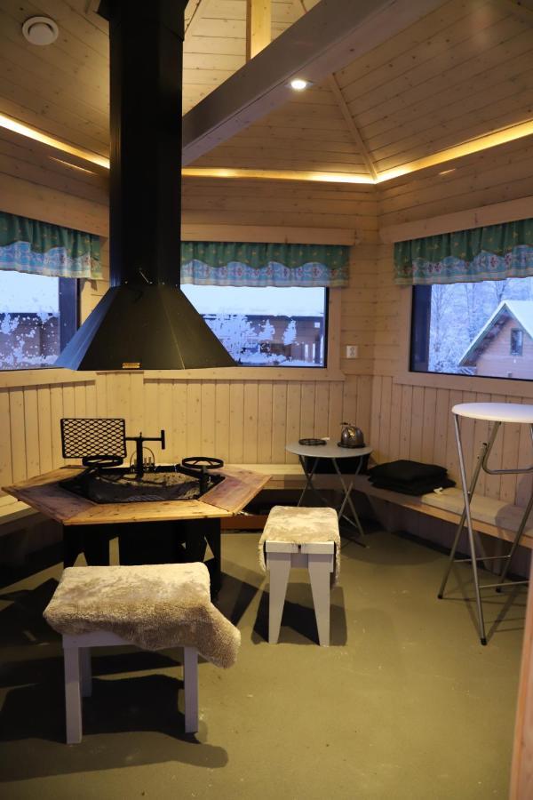Matkailumaja Heikkala Cottages รูกา ภายนอก รูปภาพ